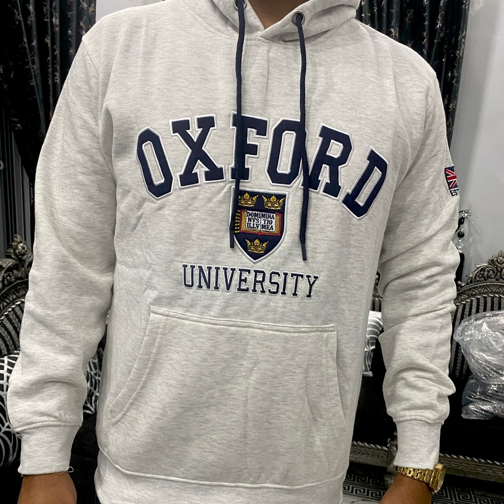 180 GSM Hoodie slim fit